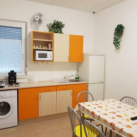 Szatmarhaz Lägenhet Szombathely Exteriör bild