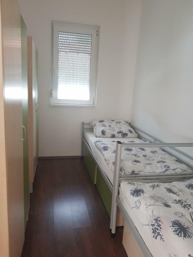 Szatmarhaz Lägenhet Szombathely Exteriör bild
