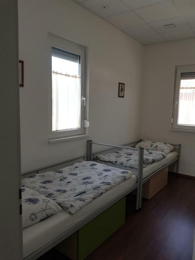 Szatmarhaz Lägenhet Szombathely Exteriör bild
